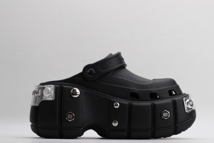 ba*len*cia*ga x Cr*0*s hardCr*0*s sandal