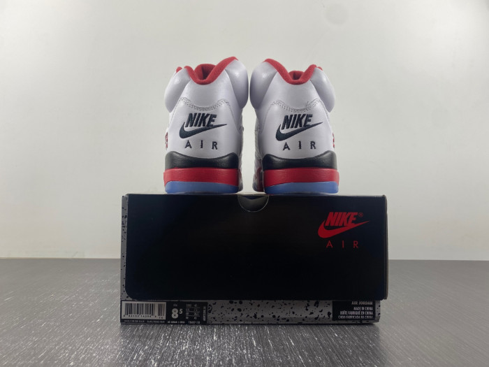 air jordan 5 retro fire red (2024) 136027-120