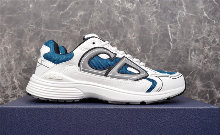 D*or b30 sneaker