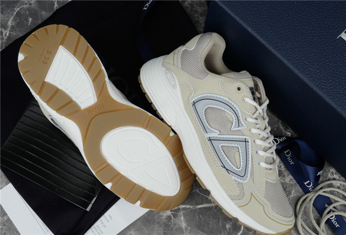D*or b30 sneaker