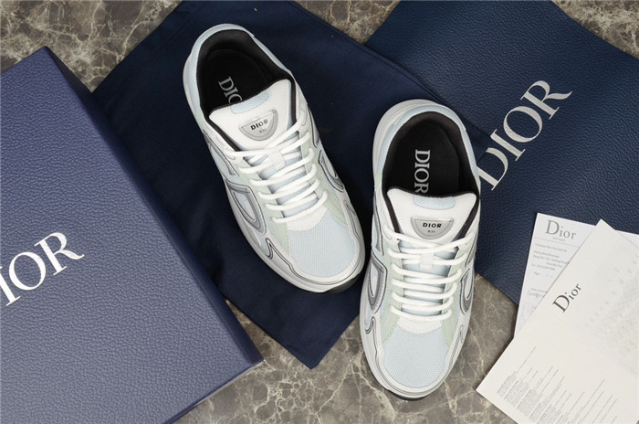 D*or b30 sneaker