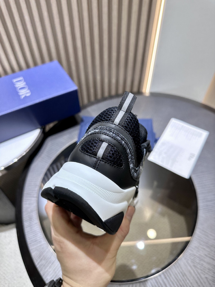 D*or b22 sneaker