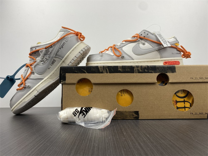 nike dunk low o-w lot 44 dm1602-104