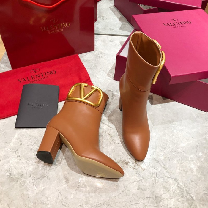 Va*lentino Boots