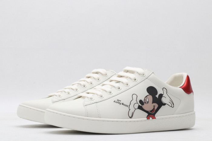 disney & G*u*i
