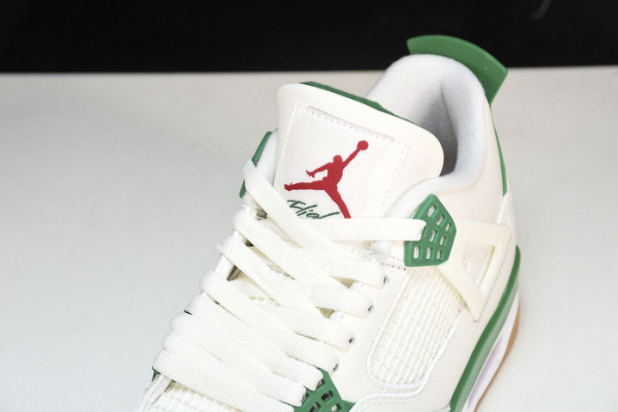 jordan 4 retro sb pine green dr5415-103