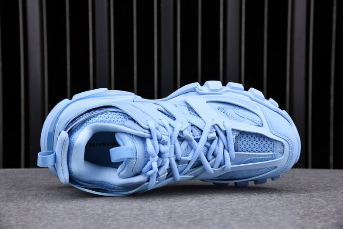 blcg track trainer light blue 542023 w2la1 4800