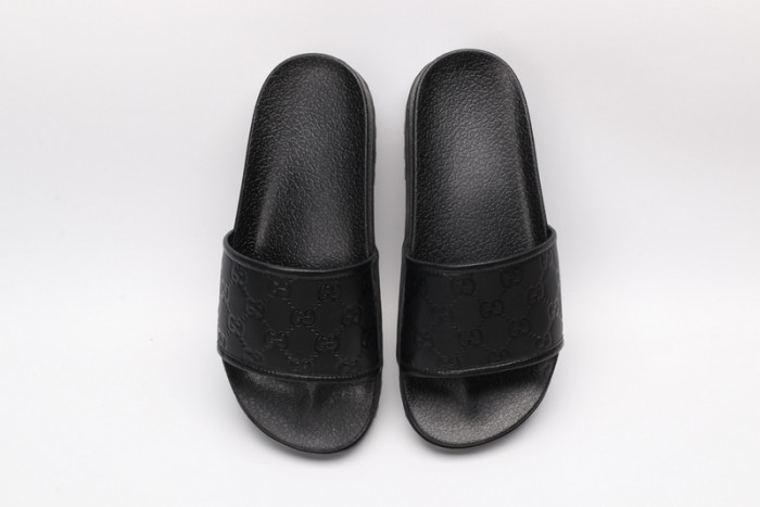 GUCC SANDALS