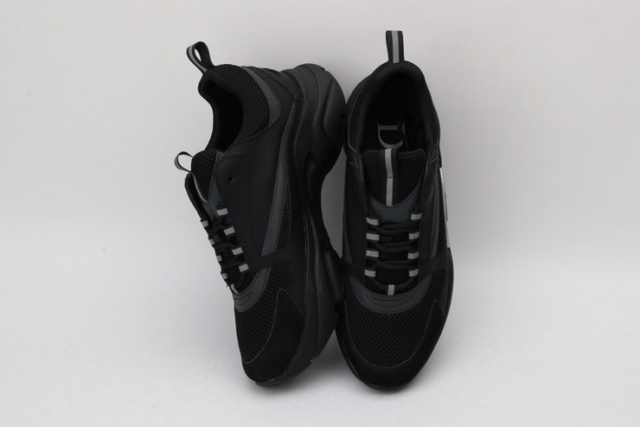 D*or b22 sneakers