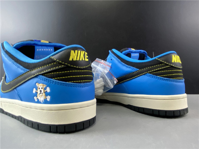instant skateboard x nike dunk sb low cz5128-400