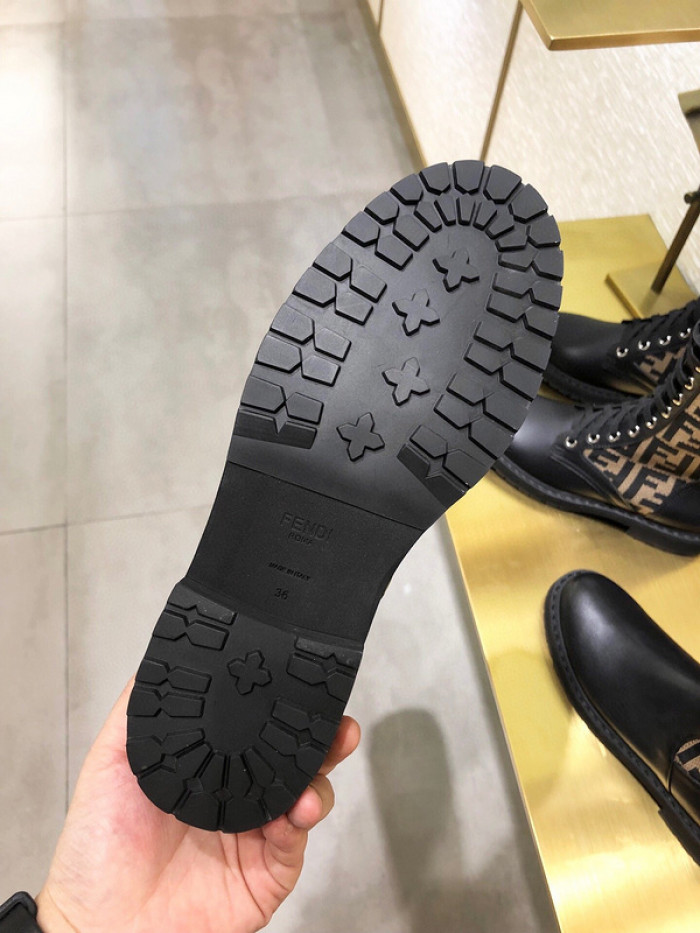 F**di high boots